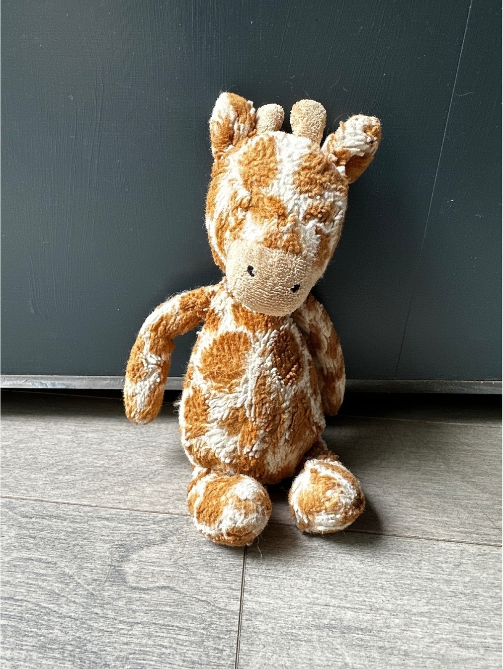 Jellycat London Plush Giraffe Stuffed Animal collectible